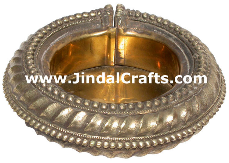 Ash Tray India Traditional Metal Handicrafts Crafts Art